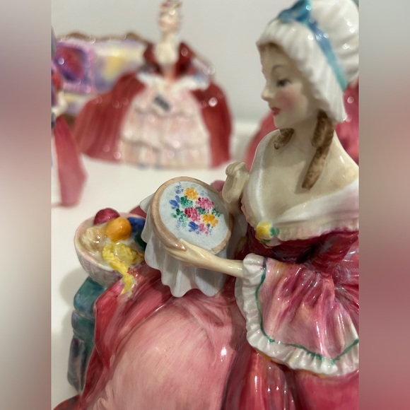 Royal Doulton Vintage Figurine Penelope - Picture 5 of 7